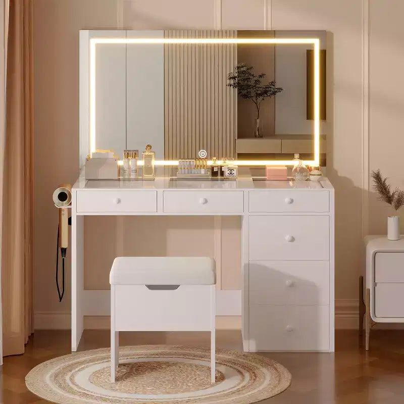 Toeletta con specchio illuminato a LED e presa di corrente, tavolo da trucco