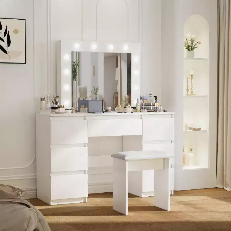 Toeletta moderna con specchio e luci LED regolabili
