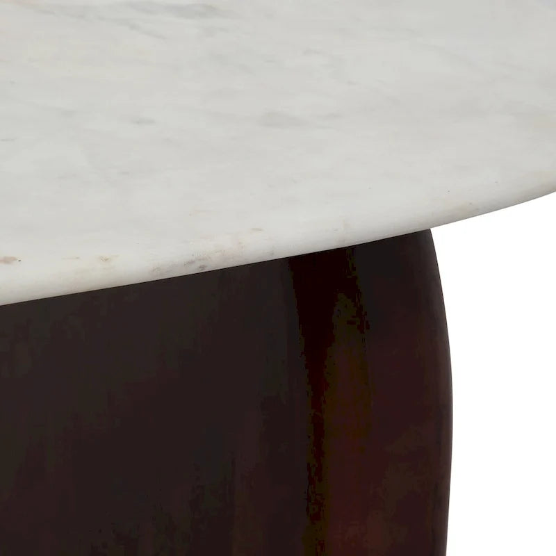 Moderno tavolino ovale astratto in marmo e legno, altezza 16H - 48 x 24 x 16